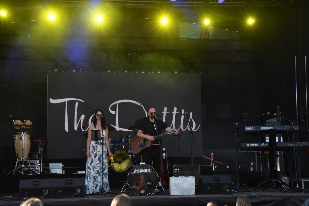 Die Band „The Dottis“ aus Lehe wurde als Vorband für den Konzertabend engagiert.