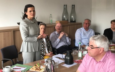 Gitta Connemann besucht Firma Rüschen GmbH & Co. KG