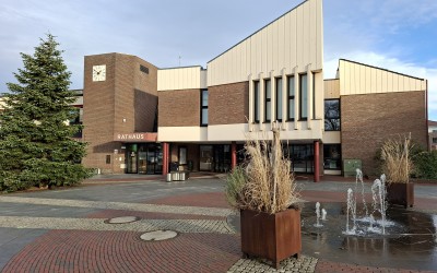 Rathaus und Tourist-Information der Samtgemeinde Lathen am 02.01.2026 geschlossen