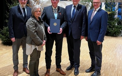 Ulrich Funke mit dem Verdienstkreuz am Bande ausgezeichnet